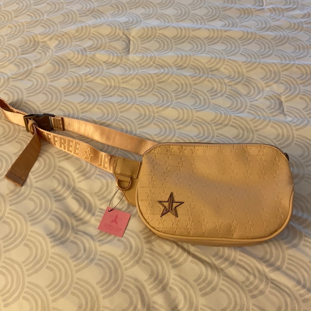NWT Jeffree Star Nude Bag